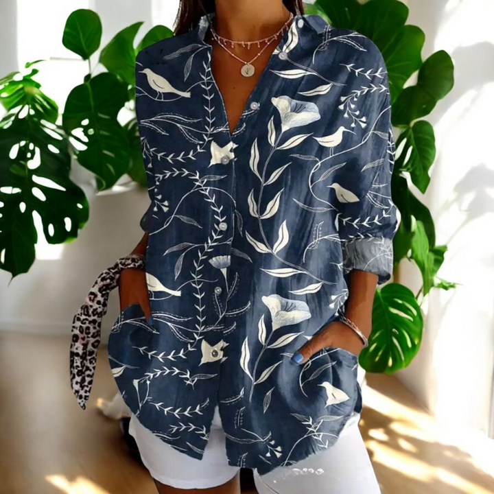Vintage-Inspired Blouse for Timeless Elegance