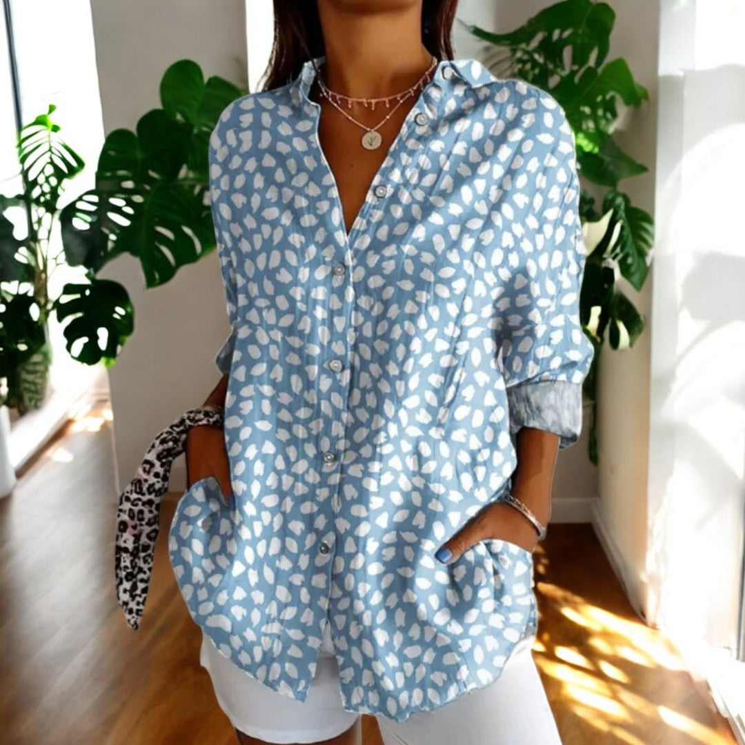 Vintage-Inspired Blouse for Timeless Elegance